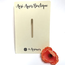 Load image into Gallery viewer, Aari Amor Boutique Bow Card
